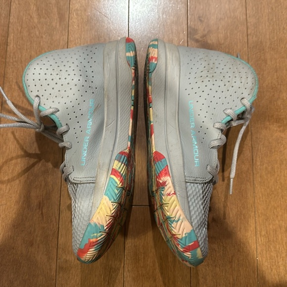 Boys Under Armor High Top Sneakers Size 6.5! VGUC! 🎉 - Picture 5 of 8